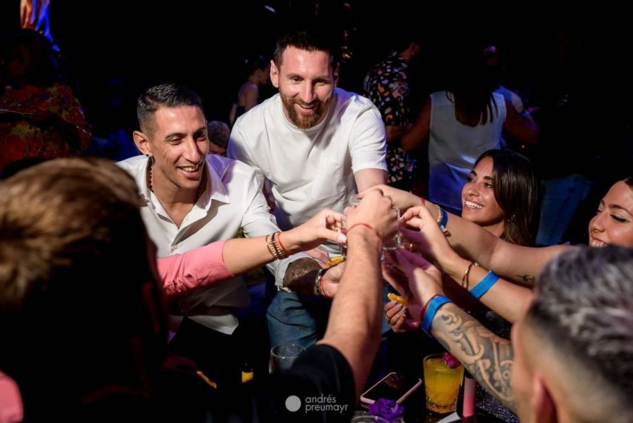 Cât a costat ținuta cu care Lionel Messi a stârnit controverse pe rețelele de socializare: