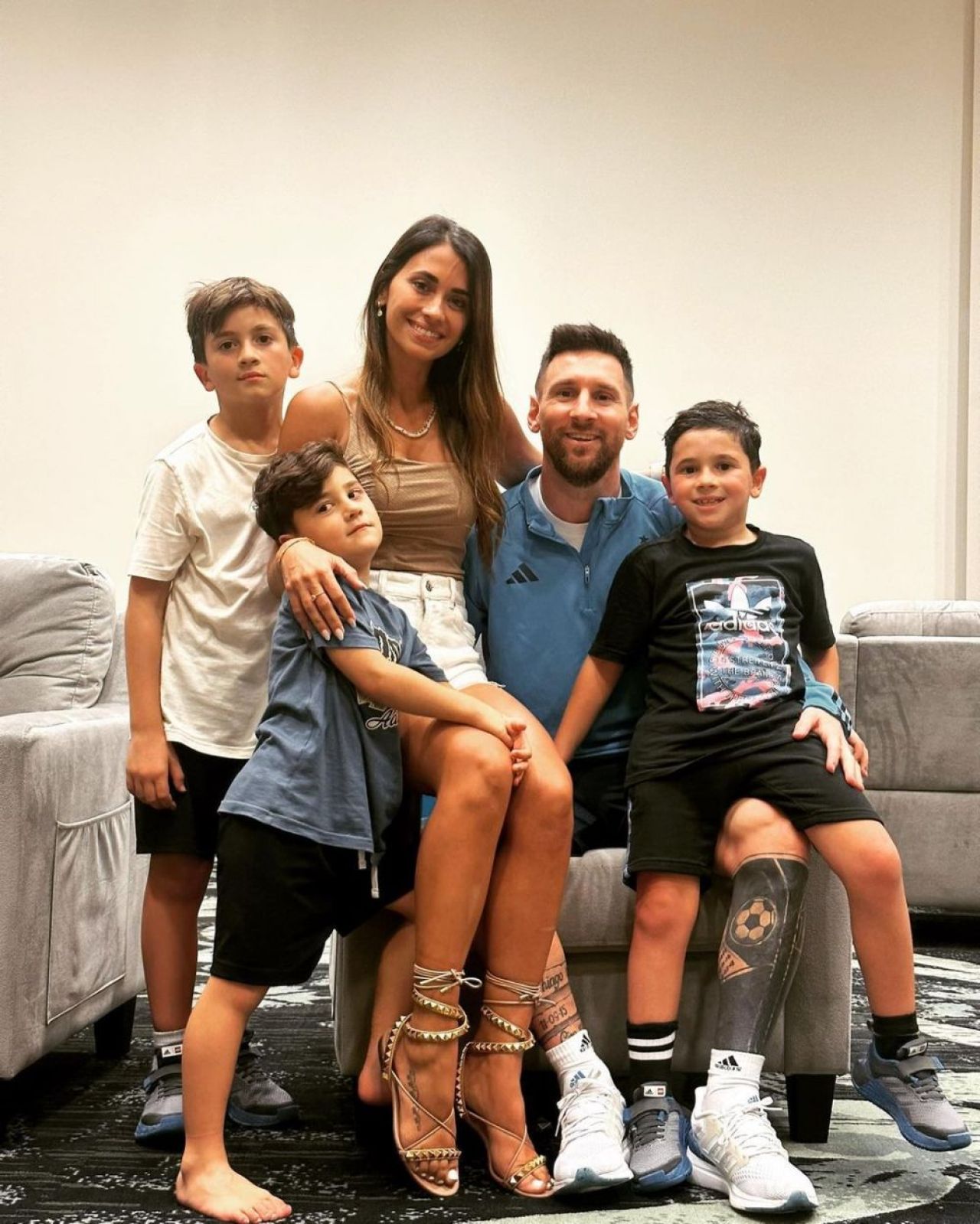 Cât a costat ținuta cu care Lionel Messi a stârnit controverse pe rețelele de socializare: