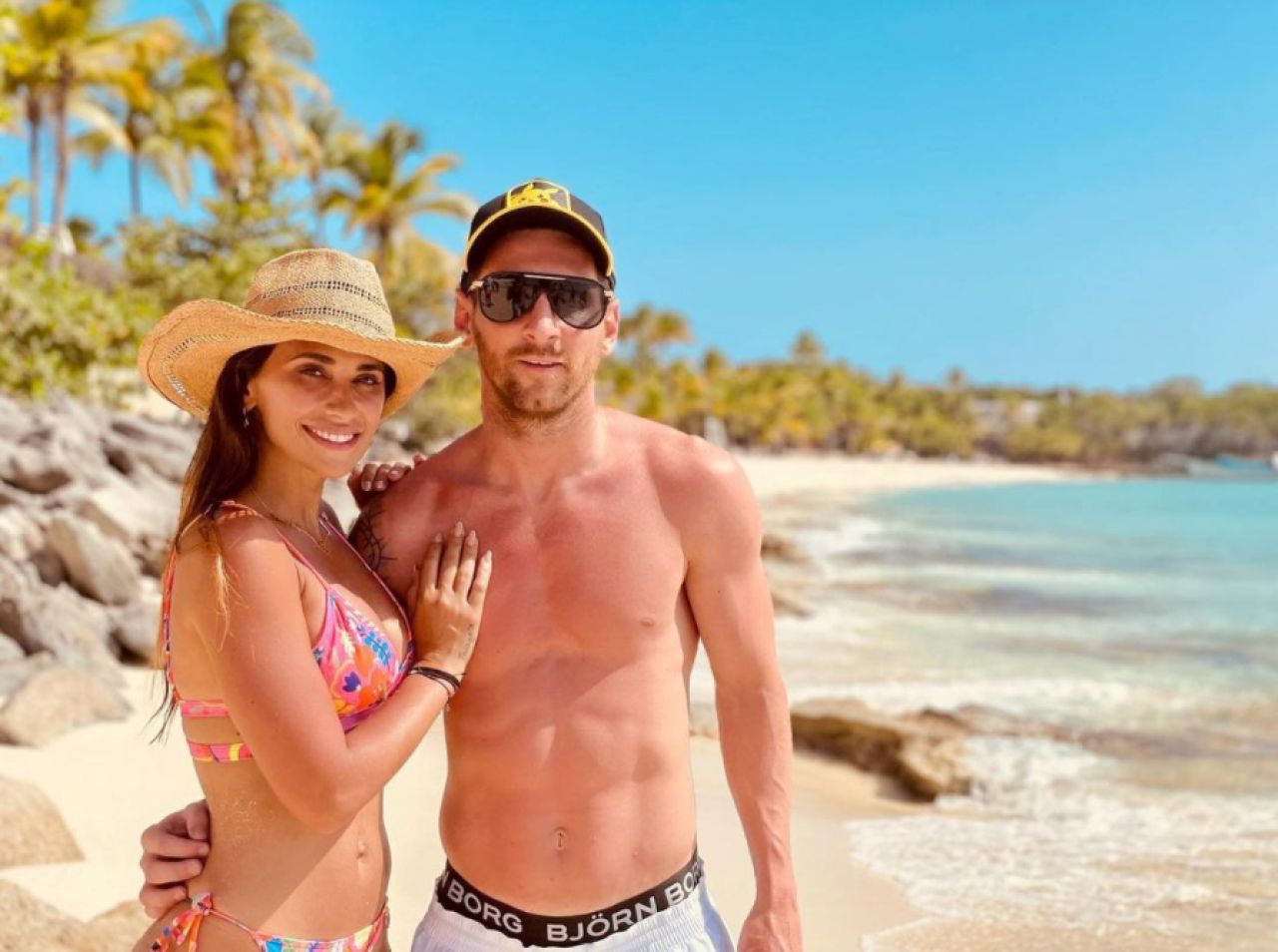 Cât a costat ținuta cu care Lionel Messi a stârnit controverse pe rețelele de socializare: