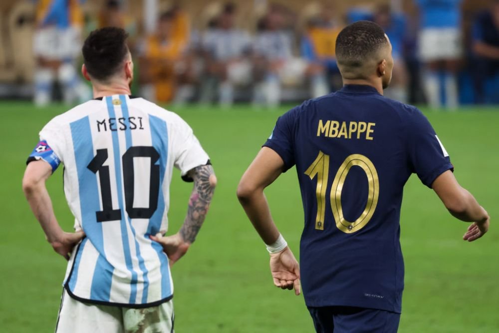 Se am&acirc;nă &icirc;nt&acirc;lnirea dintre Messi și Mbappe! Decizia luată de Christophe Galtier după &icirc;nfr&acirc;ngerea lui PSG cu Lens