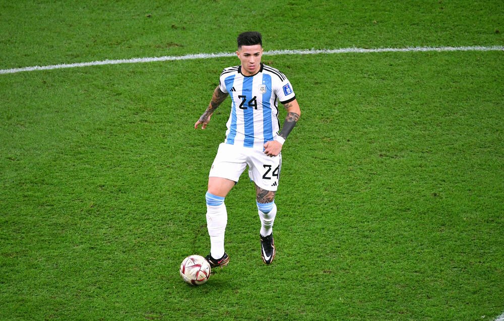 Povestea lui Enzo Fernandez, campionul mondial obligat de părinți să joace fotbal. Benfica e aproape să încaseze 120 de milioane pentru el_17