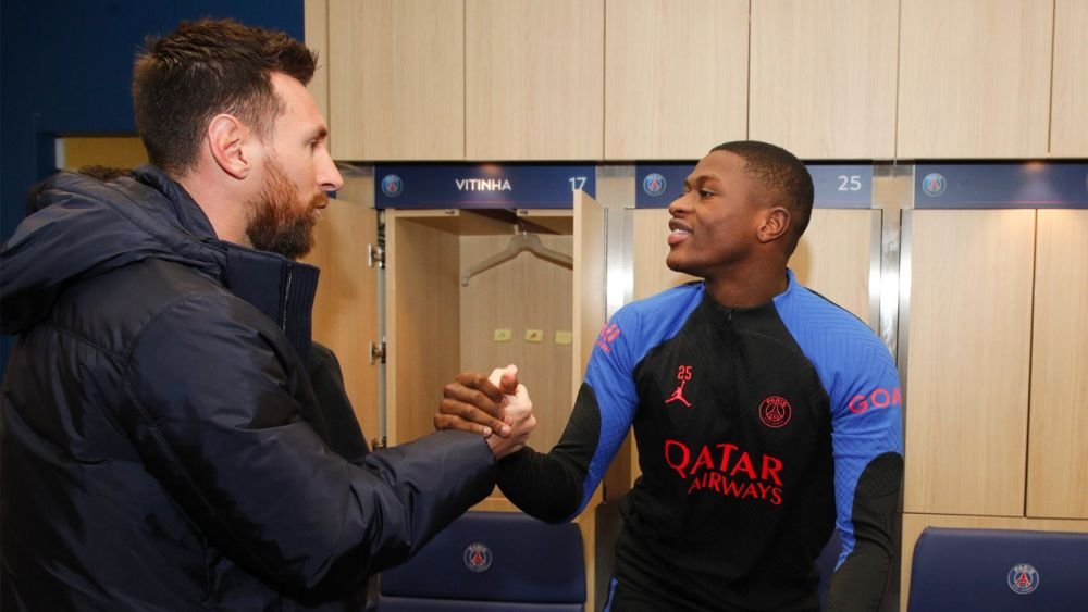 S-a întors campionul mondial! Primele imagini cu Lionel Messi după revenirea la PSG_5