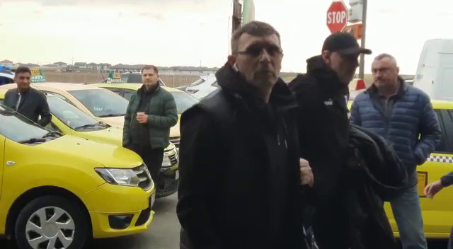 Universitatea Craiova a plecat în cantonament! Unde se vor antrena elevii lui Eugen Neagoe_18