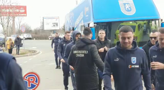 Universitatea Craiova a plecat în cantonament! Unde se vor antrena elevii lui Eugen Neagoe_27