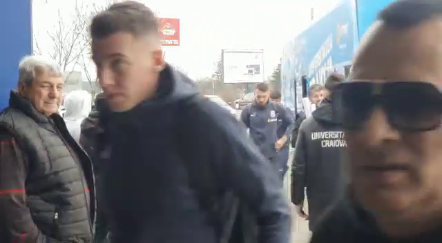 Universitatea Craiova a plecat în cantonament! Unde se vor antrena elevii lui Eugen Neagoe_36