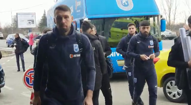 Universitatea Craiova a plecat în cantonament! Unde se vor antrena elevii lui Eugen Neagoe_37