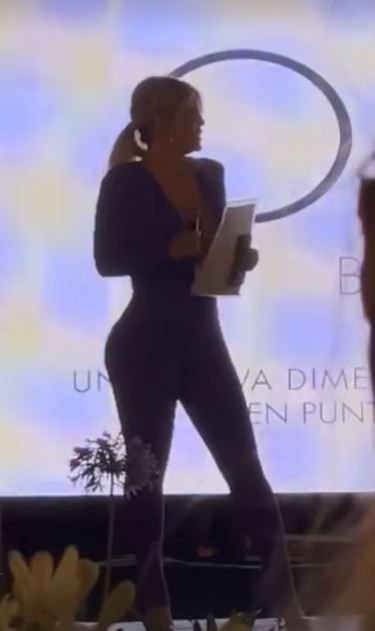 Wanda Nara a vorbit despre relația pe care o are cu bărbatul alături de care a apărut în pat! Ce a spus fosta soție a lui Icardi_18