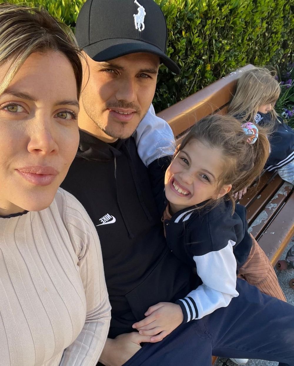 Wanda Nara a vorbit despre relația pe care o are cu bărbatul alături de care a apărut în pat! Ce a spus fosta soție a lui Icardi_68