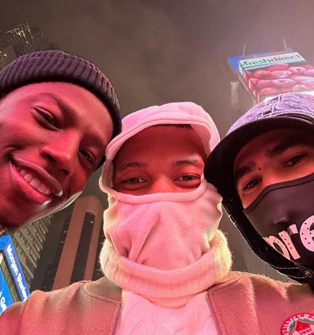 Deghizați la vedere! Cum au apărut Kylian Mbappe și Achraf Hakimi în New York pentru a nu fi recunoscuți _5