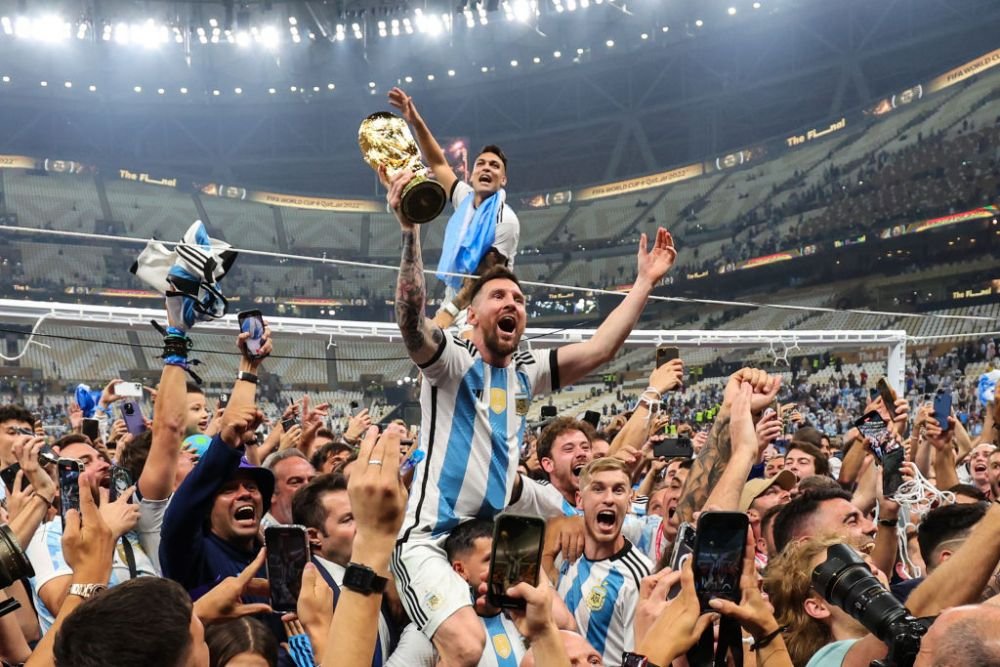 „Leo s-a înfuriat pe mine. Mi-a zis: 'Oprește-te!'” Sergio Aguero a dezvăluit cum l-a enervat pe Messi după Cupa Mondială _5