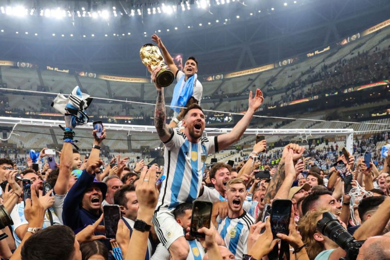 „Leo s-a înfuriat pe mine. Mi-a zis: 'Oprește-te!'” Sergio Aguero a dezvăluit cum l-a enervat pe Messi după Cupa Mondială _5