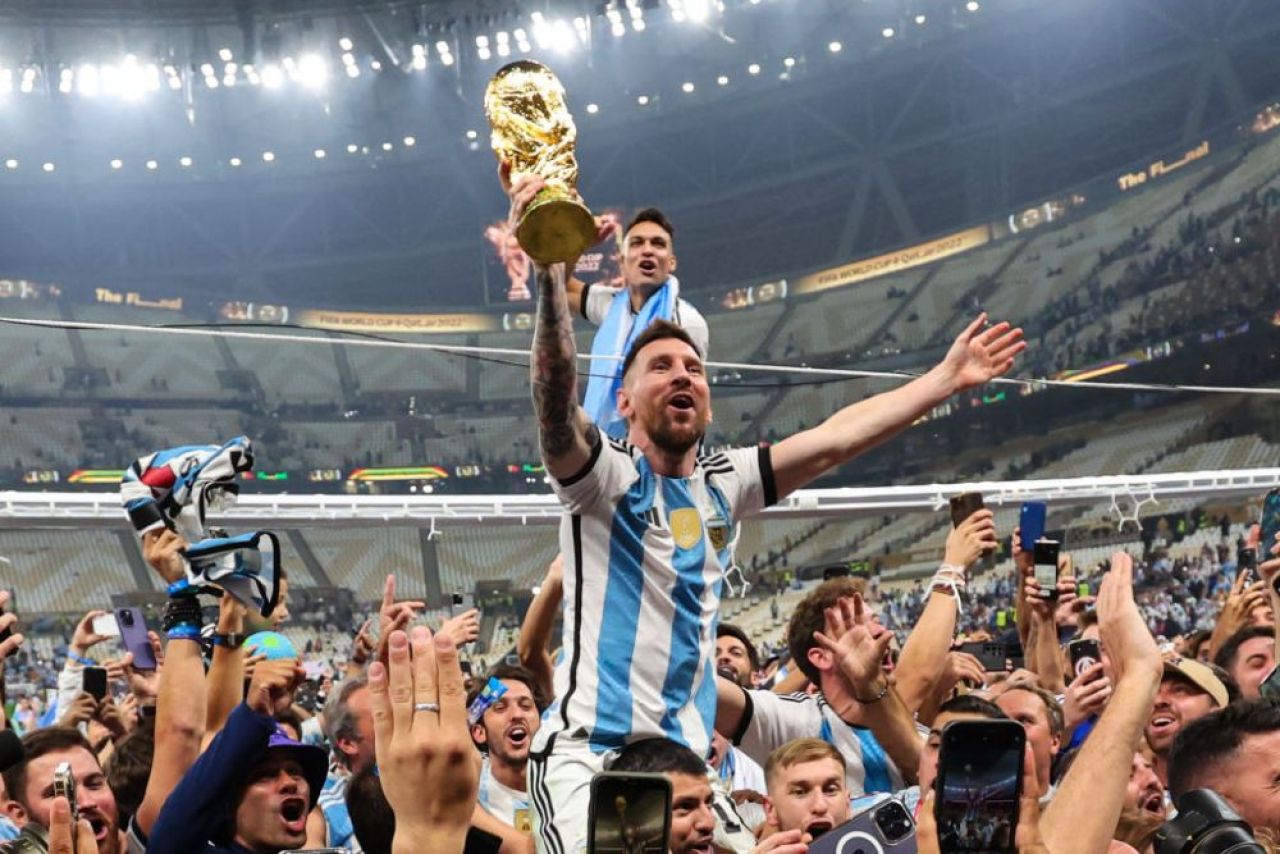 „Leo s-a înfuriat pe mine. Mi-a zis: 'Oprește-te!'” Sergio Aguero a dezvăluit cum l-a enervat pe Messi după Cupa Mondială _6
