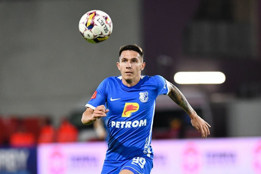 Jucătorul dat afară de Gică Hagi s-a &icirc;nțeles cu un alt club din Rom&acirc;nia. Pe ce perioadă a semnat