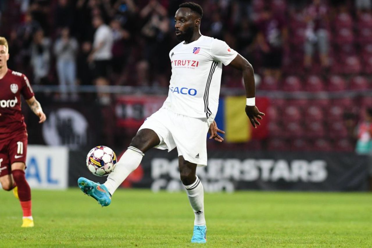 Culoar spre FCSB! FC Botoșani nu l-a mai păstrat pe fotbalistul dorit de Gigi Becali. La ce jucători a mai renunțat Stoican _11