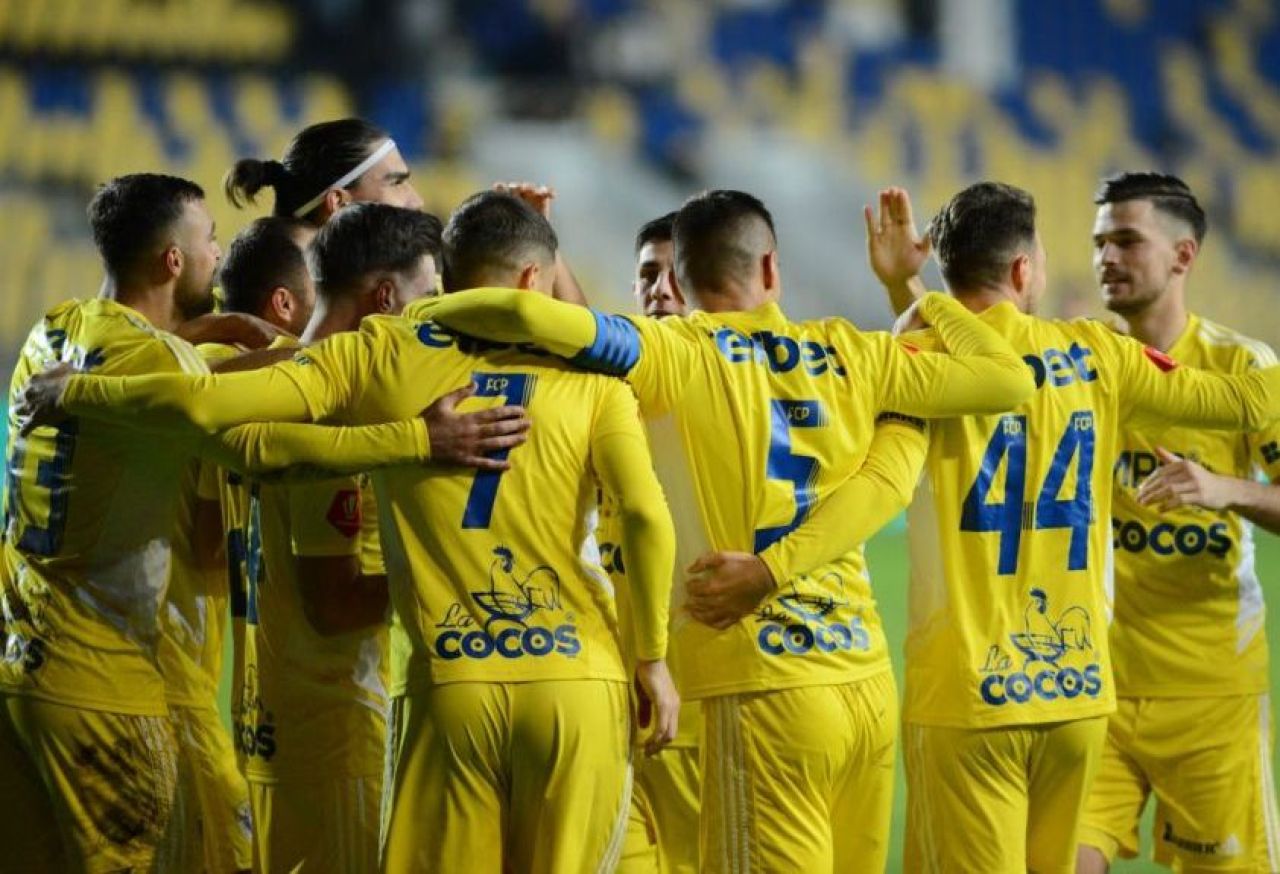 Petrolul Ploiești o nouă lovitură pe piața transferurilor! Sârbul care a semnat cu „lupii galbeni”_1