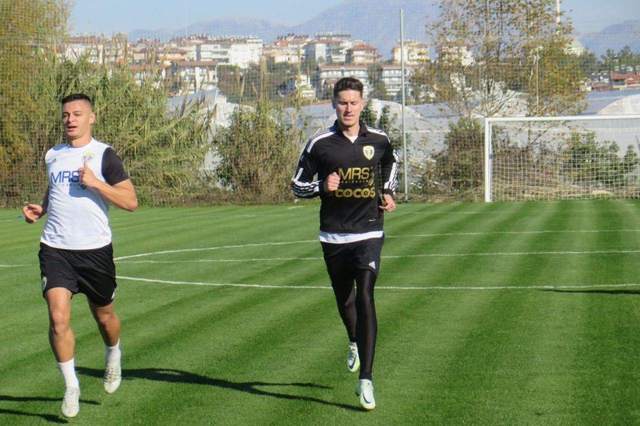 Petrolul Ploiești o nouă lovitură pe piața transferurilor! Sârbul care a semnat cu „lupii galbeni”_4