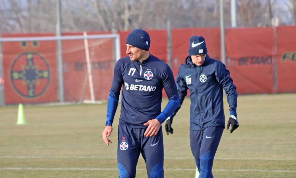 Fotografii de la primul antrenament al FCSB din 2023. Jucătorii, chinuiți de Thomas Neubert cu mingi medicinale_24