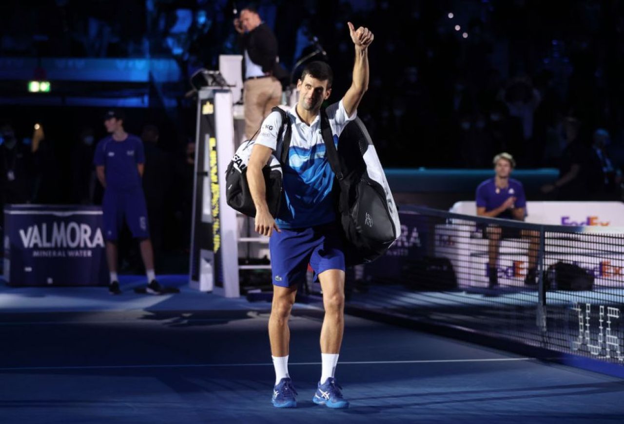 Tensiune în ATP: Medvedev l-a ironizat pe Djokovic, care a câștigat, deși a acuzat o accidentare_28