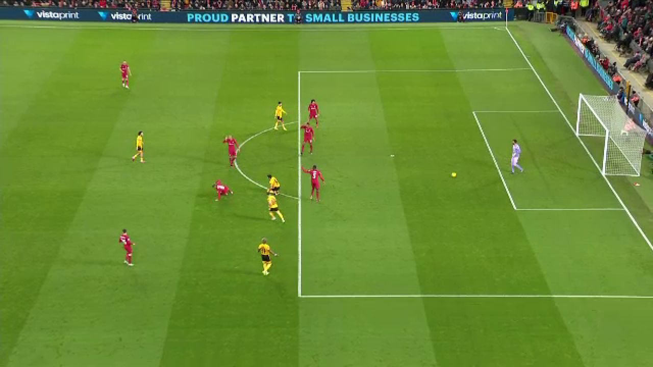 Karius, tu ești?! Gafă uriașă făcută de Alisson în Liverpool - Wolves _8
