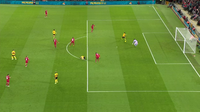 Karius, tu ești?! Gafă uriașă făcută de Alisson în Liverpool - Wolves _14