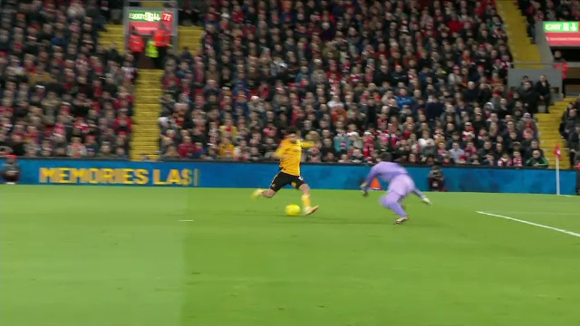 Karius, tu ești?! Gafă uriașă făcută de Alisson în Liverpool - Wolves _17