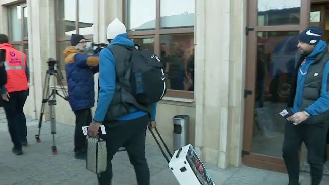 Opulență! Billel Omrani și accesoriul de aproape 5.000 de lei cu care s-a remarcat la plecarea din țară _11