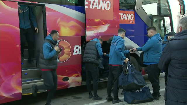 Lotul deplasat de FCSB în Antalya și cine sunt cei doi copii de 15 ani promovați de Mihai Pintilii la prima echipă_15