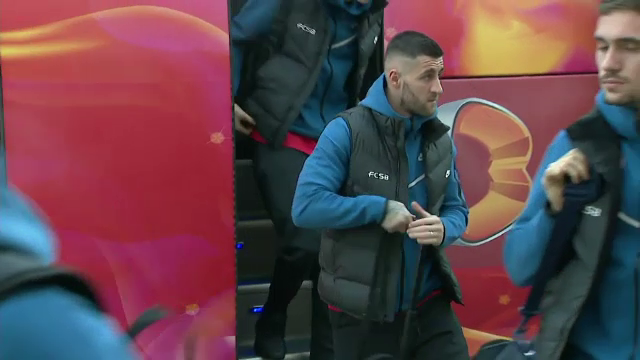Lotul deplasat de FCSB în Antalya și cine sunt cei doi copii de 15 ani promovați de Mihai Pintilii la prima echipă_21