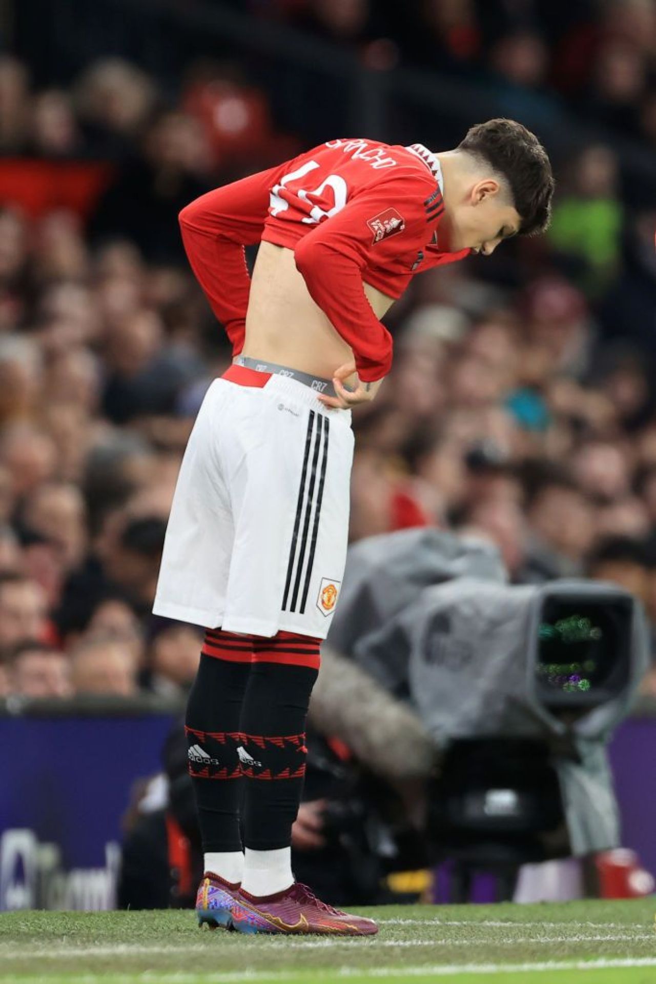 Cristiano Ronaldo, 'prezent' în continuare la meciurile lui Manchester United! Cum a fost surprins un jucător de-ai „diavolilor roșii”_7