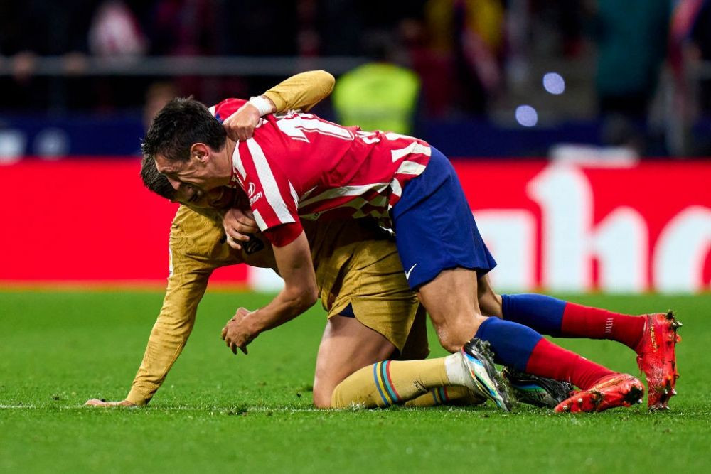 Direct din WWE! Savic și Torres s-au luat la harță &icirc;n Atletico Madrid - Barcelona