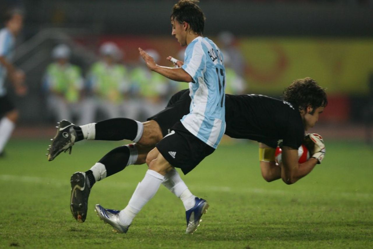 Mijlocașul argentinian de națională după care alerga Gigi Becali, dat afară astăzi de la echipă! ”Gracias, Diego”_4
