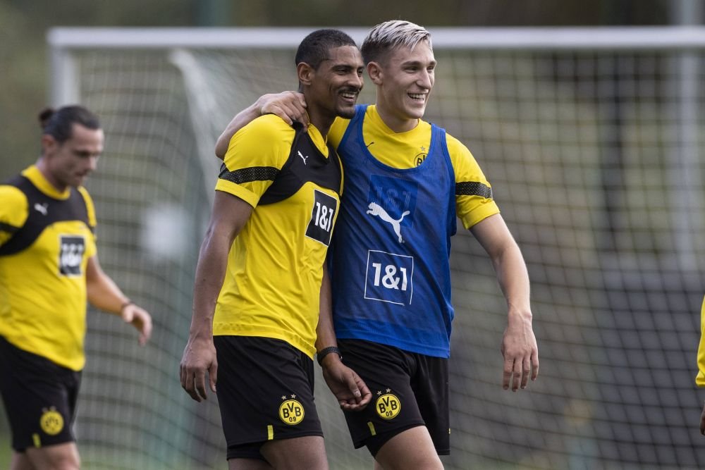 Sebastien Haller, fotbalistul care a fost diagnosticat în iunie cu cancer, a revenit pe teren! Ce a declarat jucătorul de la Borussia Dortmund_2