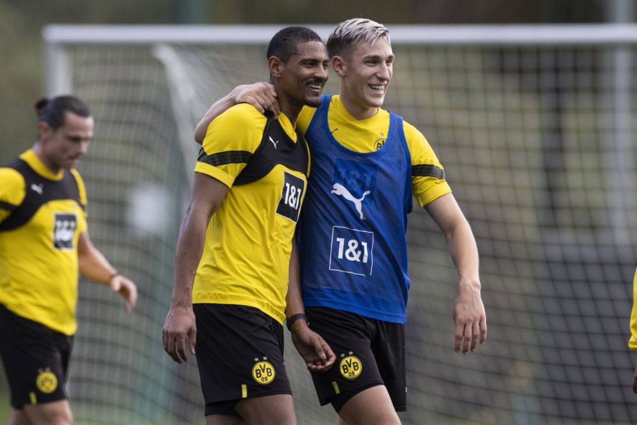 Sebastien Haller, fotbalistul care a fost diagnosticat în iunie cu cancer, a revenit pe teren! Ce a declarat jucătorul de la Borussia Dortmund_2