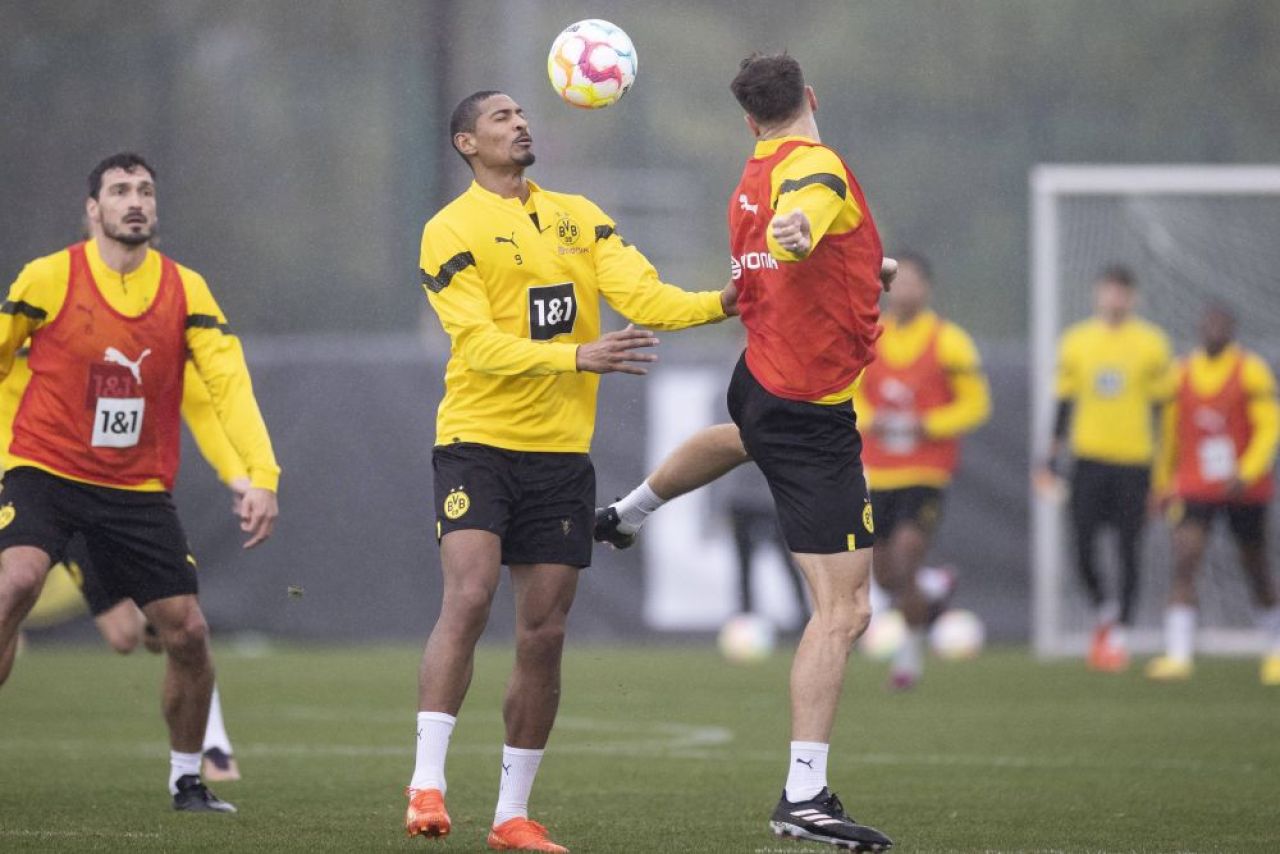 Sebastien Haller, fotbalistul care a fost diagnosticat în iunie cu cancer, a revenit pe teren! Ce a declarat jucătorul de la Borussia Dortmund_4