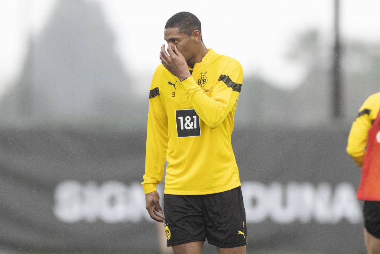 Sebastien Haller, fotbalistul care a fost diagnosticat în iunie cu cancer, a revenit pe teren! Ce a declarat jucătorul de la Borussia Dortmund_5