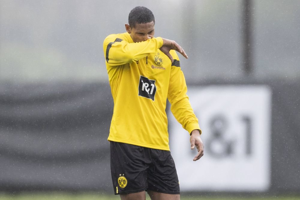 Sebastien Haller, fotbalistul care a fost diagnosticat în iunie cu cancer, a revenit pe teren! Ce a declarat jucătorul de la Borussia Dortmund_8