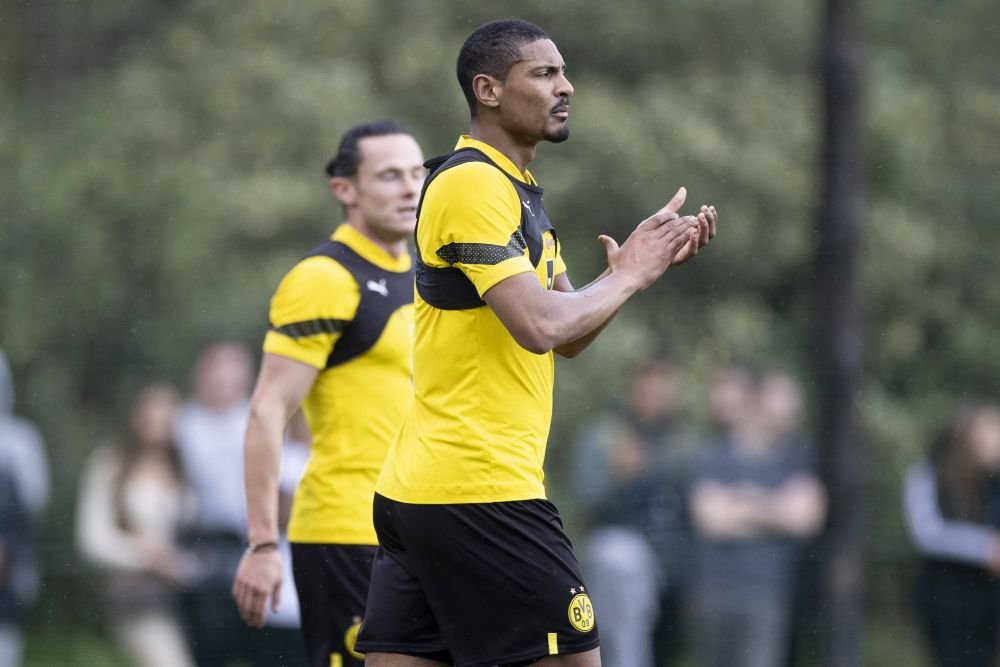 Sebastien Haller, fotbalistul care a fost diagnosticat în iunie cu cancer, a revenit pe teren! Ce a declarat jucătorul de la Borussia Dortmund_9