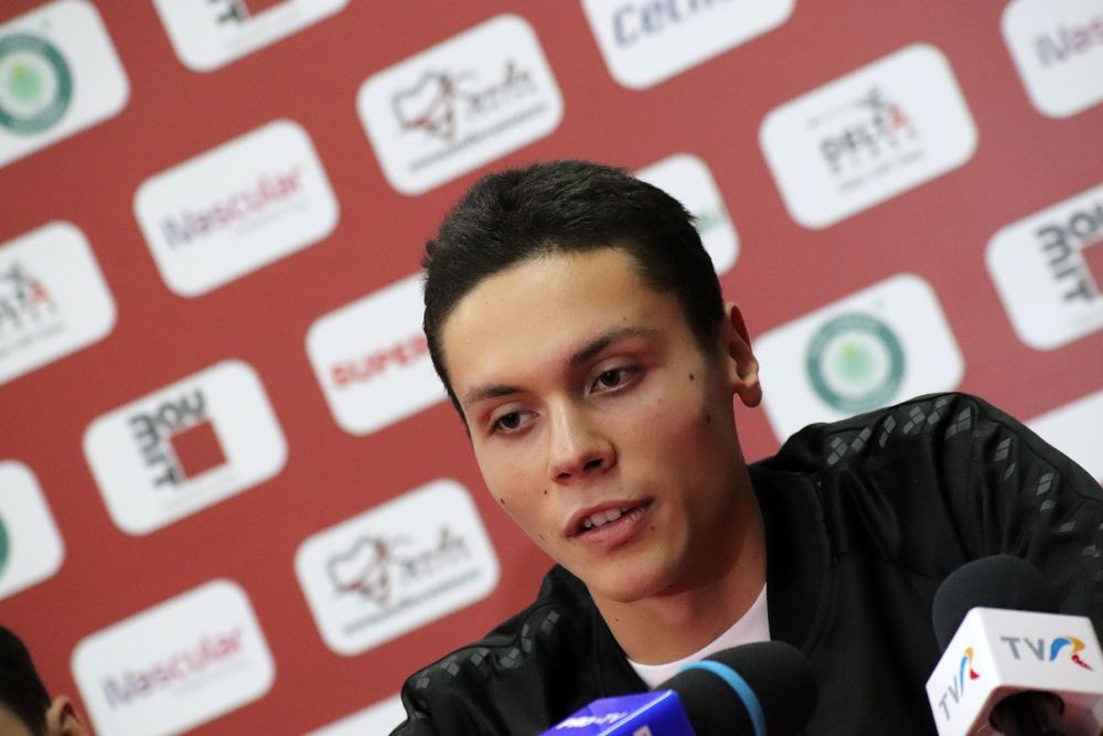 David Popovici e cel mai bun înotător din lume, dar nu e sigur că va fi portdrapelul României la JO 2024_2