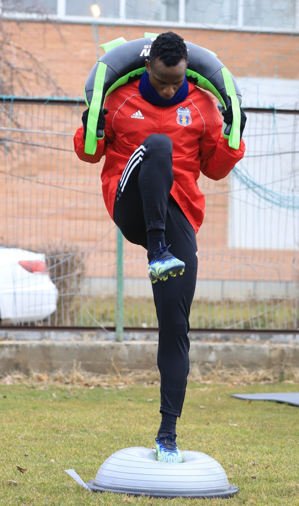 Atacant din Uganda la Steaua! Liderul din Liga 2 joacă sâmbătă primul amical al iernii_4