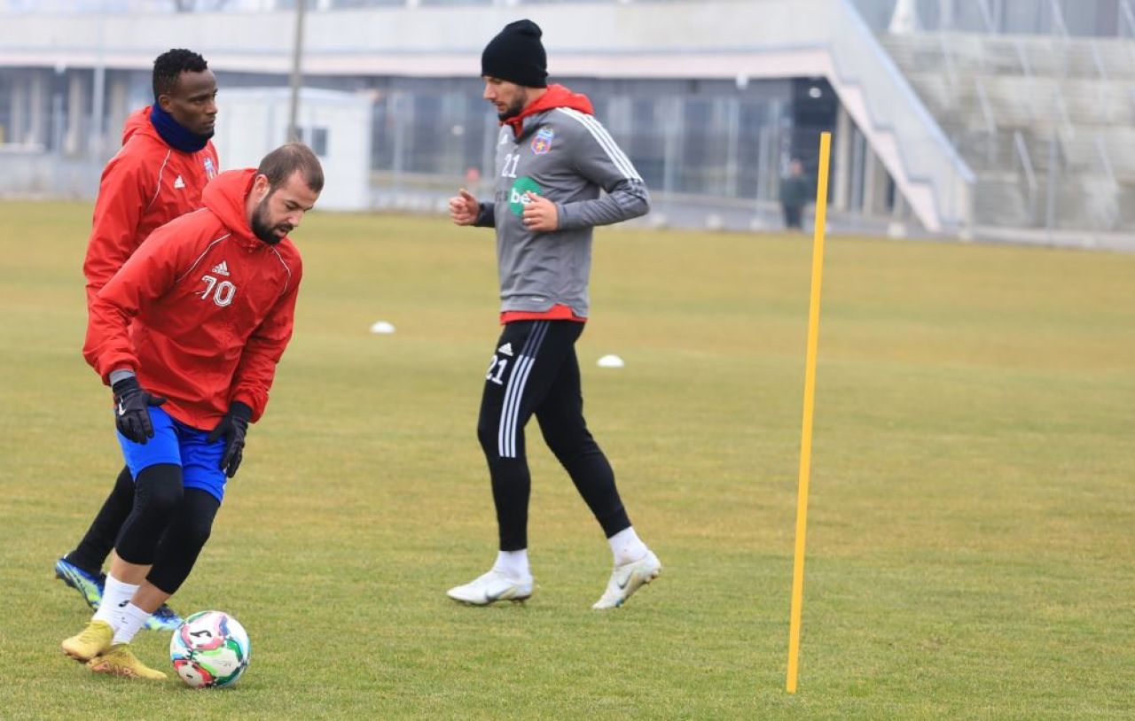 Atacant din Uganda la Steaua! Liderul din Liga 2 joacă sâmbătă primul amical al iernii_6