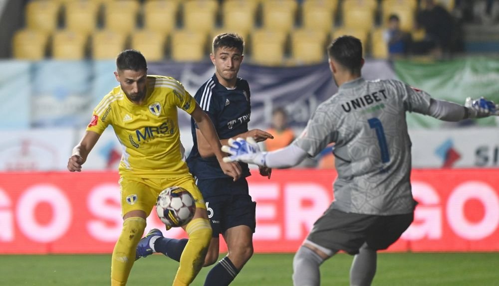 Haos la o echipă din Liga 1: vedetele au fost scoase la v&acirc;nzare: Salvați-ne!