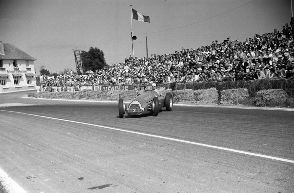 Câștigător în Formula 1, la 53 de ani! Povestea tristă a lui Luigi Fagioli, cel mai bătrân pilot care a triumfat într-o cursă_9