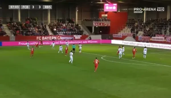 Bayern - Salzburg | Min. 87: GOL Bayern!