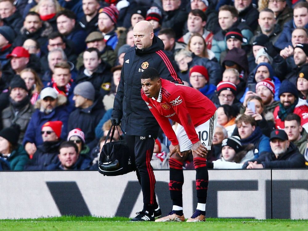 Derby pe măsură! Manchester United a învins-o pe City în doar patru minute_6