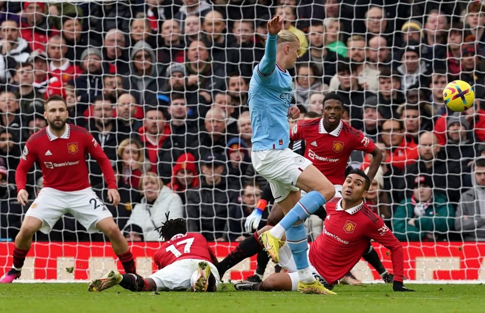 Derby pe măsură! Manchester United a învins-o pe City în doar patru minute_12