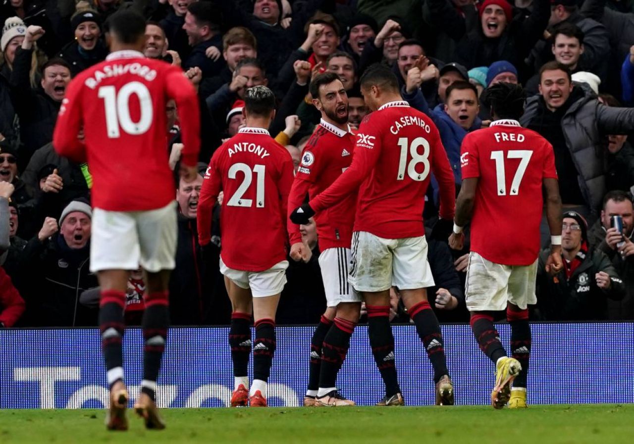 Derby pe măsură! Manchester United a învins-o pe City în doar patru minute_14