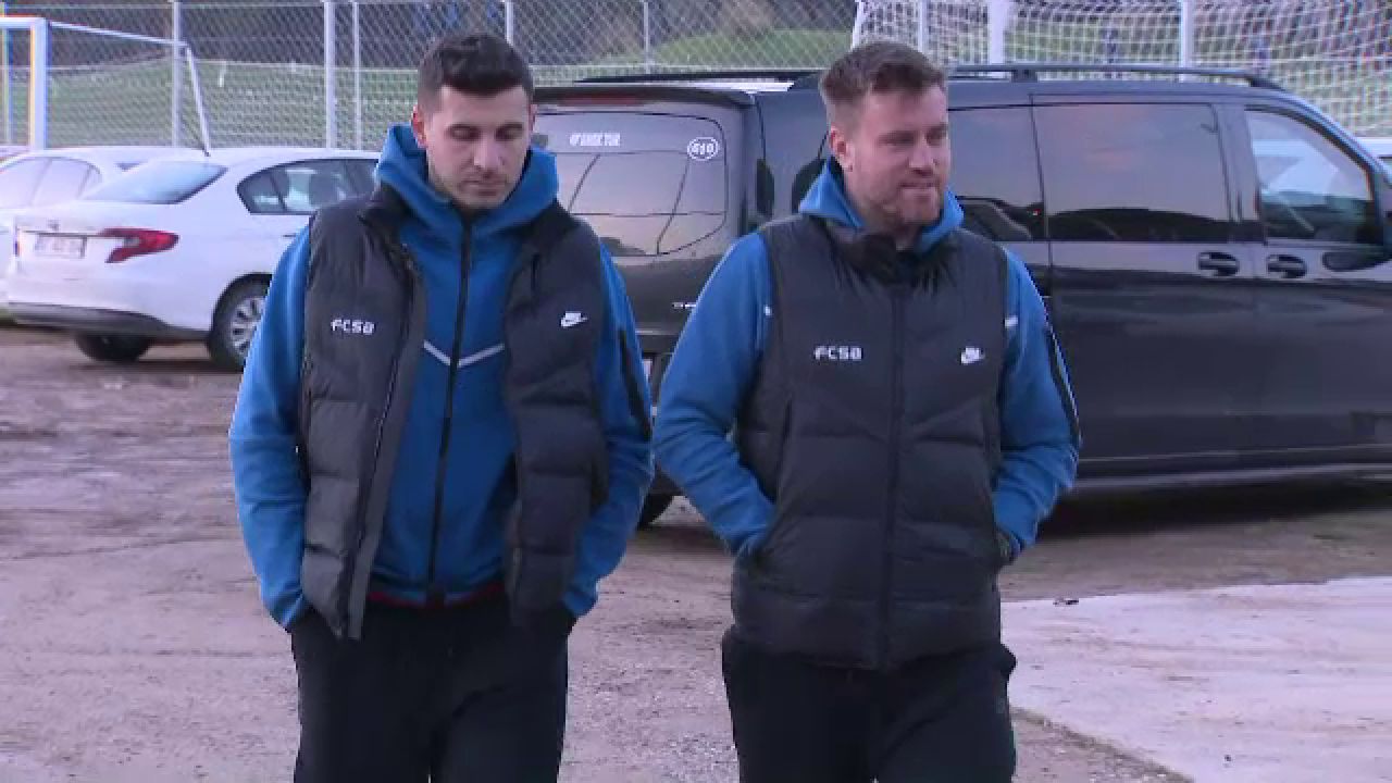 Mihai Pintilii i-a „spionat” pe oltenii lui Rotaru în cantonament! Reacție surprinzătoare la plecarea de la stadion_2