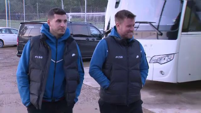 Mihai Pintilii i-a „spionat” pe oltenii lui Rotaru în cantonament! Reacție surprinzătoare la plecarea de la stadion_3