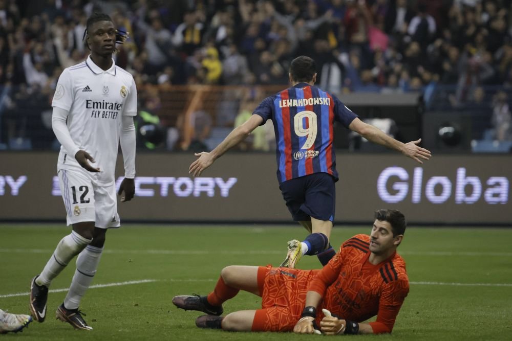 Contraatacul letal cu care FC Barcelona a marcat al doilea gol din finala Supercupei Spaniei. Pasa spectaculoasă a lui Frenkie de Jong_2