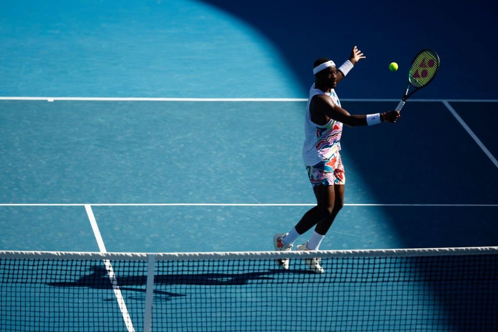 A dat peste cap toate radarele de fashion! Tiafoe și-a 'orbit' adversarul cu ținuta de la Australian Open_5